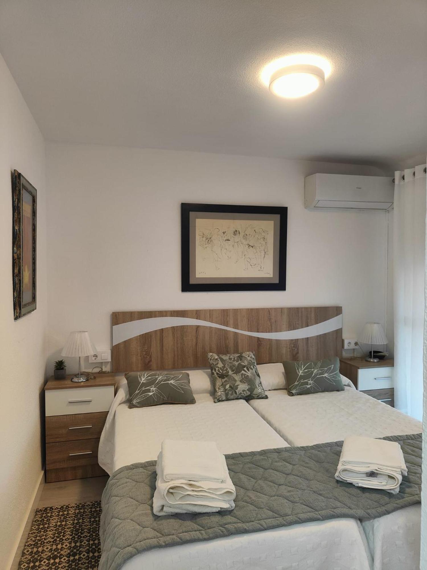 Agradable Duplex Terraza Virgen Del Rocio Lägenhet Sevilla Exteriör bild
