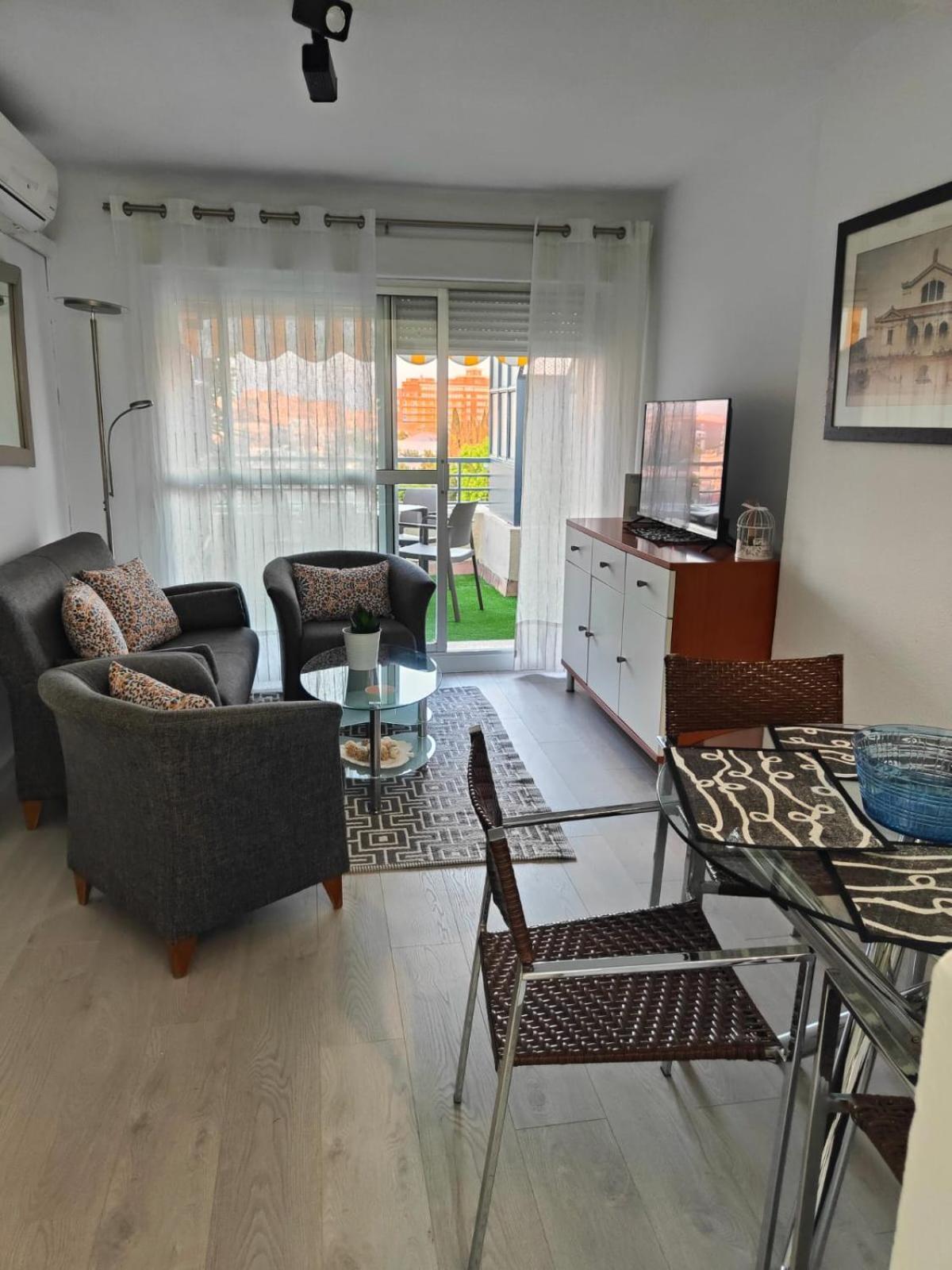 Agradable Duplex Terraza Virgen Del Rocio Lägenhet Sevilla Exteriör bild